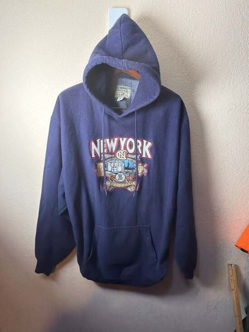 Vintage Steve and Barry's New York Five Borough League Embroidered Hoodie XL
